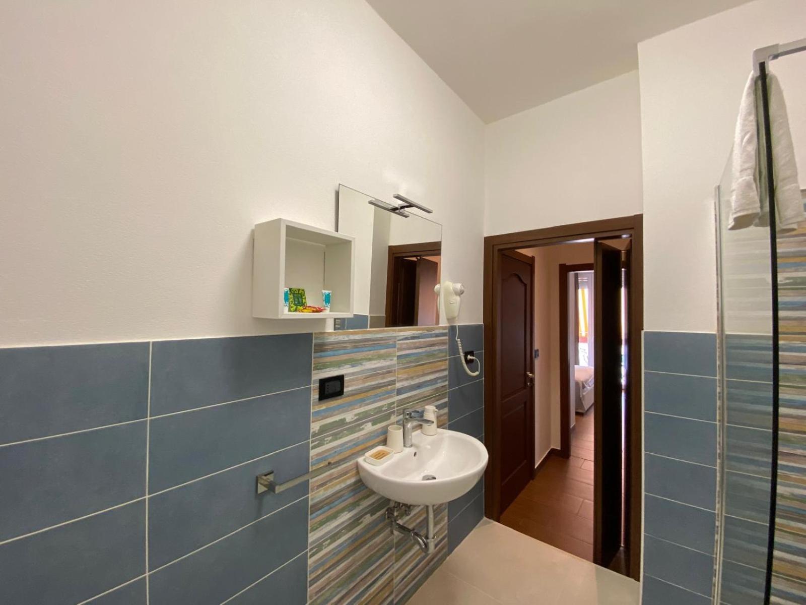 Panoramic Rooms * Syracuse