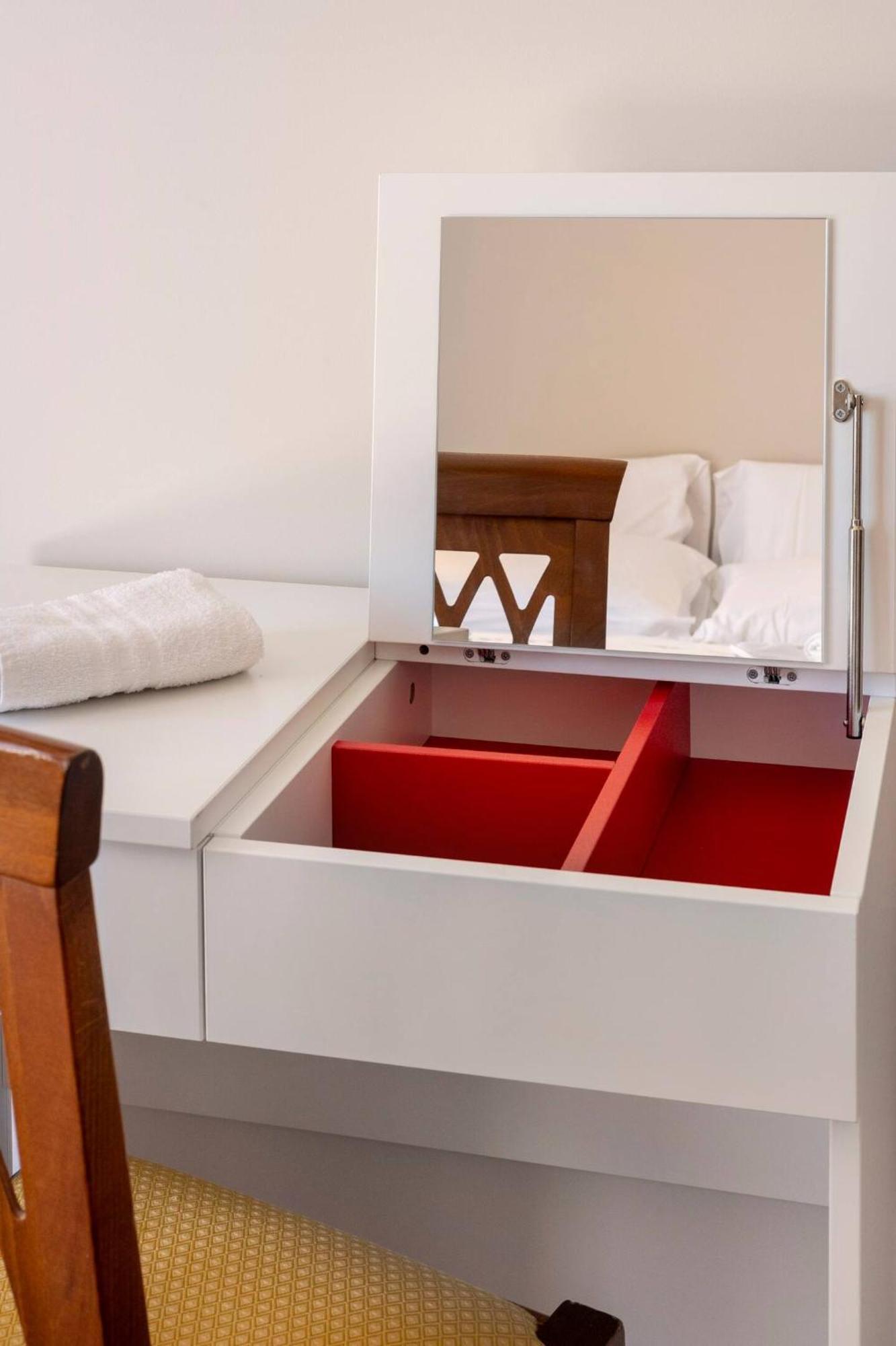 Panoramic Rooms * Syracuse